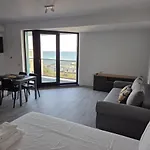 Apartment In Bloc Nou Langa Epava Costinesti